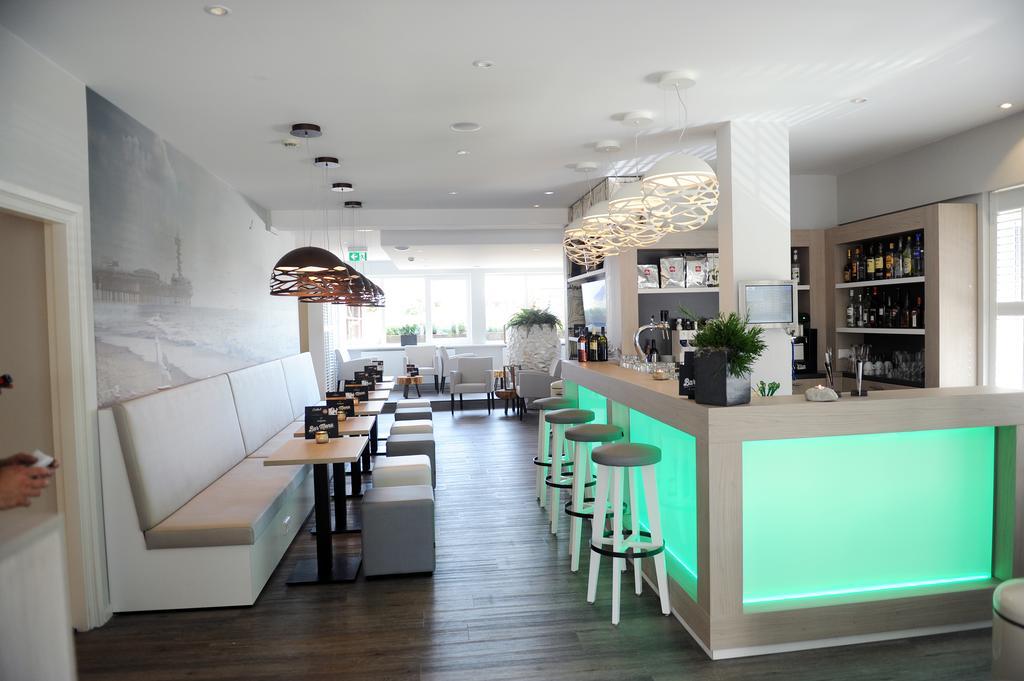 Hotel Andante Aan Zee Haag Exteriör bild
